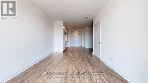 715 - 6 David Eyer Road, Richmond Hill, ON - Indoor Photo Showing Other Room