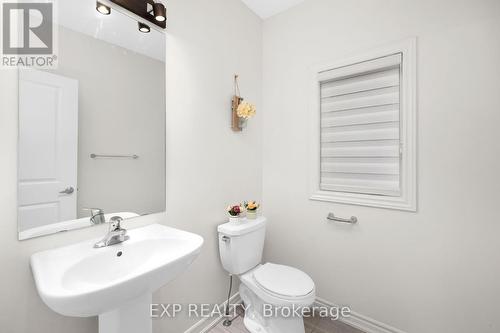 1739 Emberton Way, Innisfil, ON - Indoor Photo Showing Bathroom