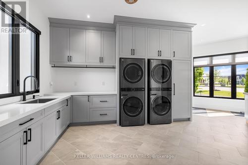 39 Orlin Chappel Court, King, ON - Indoor Photo Showing Laundry Room