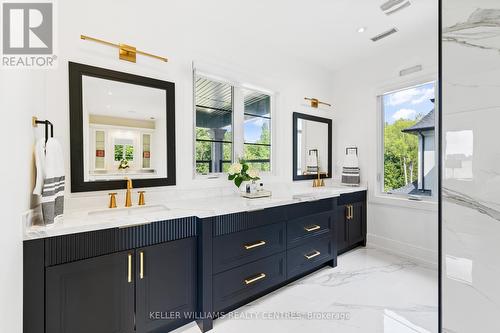 39 Orlin Chappel Court, King, ON - Indoor Photo Showing Bathroom