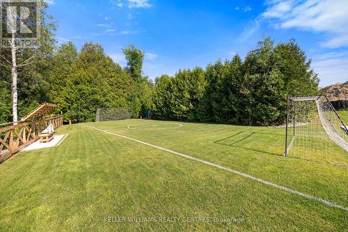 39 Orlin Chappel Court, King, ON - Outdoor