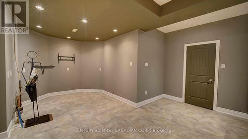 1659 Hamilton Road, London, ON - Indoor Photo Showing Other Room