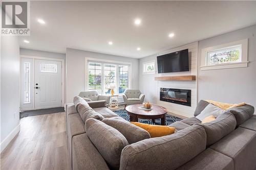 32 Flagstone Court, Riverview, NB - Indoor Photo Showing Living Room With Fireplace