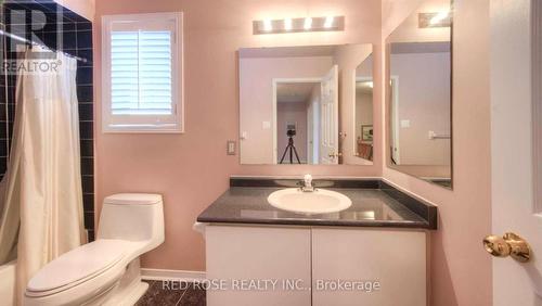 1091 Augustus Drive, Burlington, ON - Indoor Photo Showing Bathroom