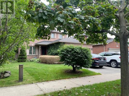 1091 Augustus Drive, Burlington, ON - Outdoor