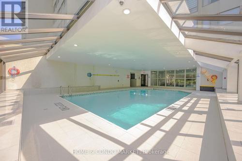 604 - 200 Robert Speck Parkway, Mississauga, ON - Indoor Photo Showing Other Room With In Ground Pool