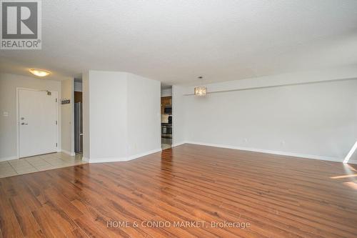 604 - 200 Robert Speck Parkway, Mississauga, ON - Indoor Photo Showing Other Room