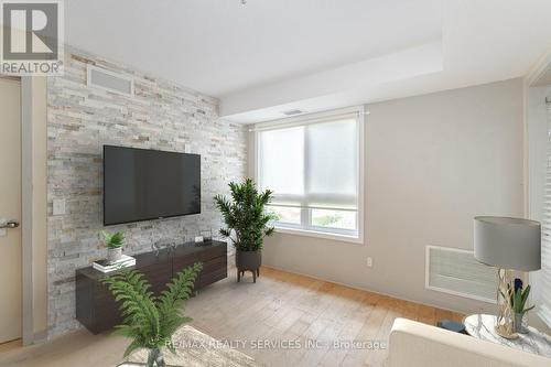 2208 - 6 Dayspring Circle, Brampton, ON - Indoor