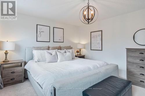 656 Julia Avenue, Burlington, ON - Indoor Photo Showing Bedroom