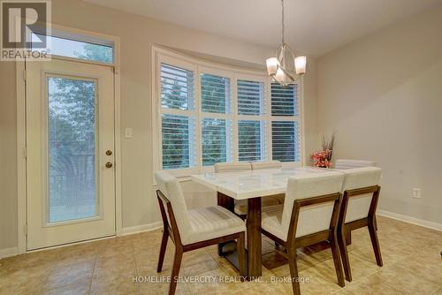 4060 Thomas Alton Boulevard, Burlington, ON - Indoor Photo Showing Dining Room