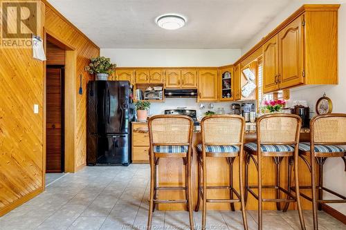 1353 Orchard Boulevard, Kingsville, ON - Indoor Photo Showing Kitchen