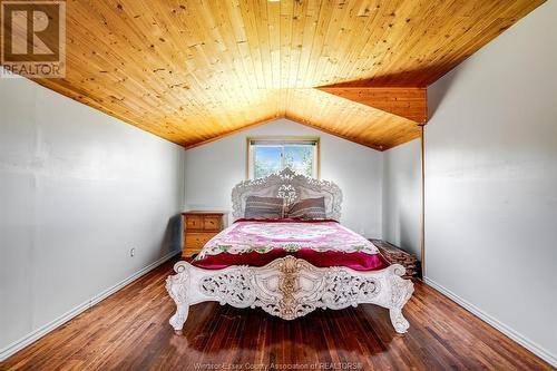 1353 Orchard Boulevard, Kingsville, ON - Indoor Photo Showing Bedroom