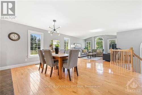 46 Kimberly Avenue, North Grenville, ON - Indoor Photo Showing Dining Room