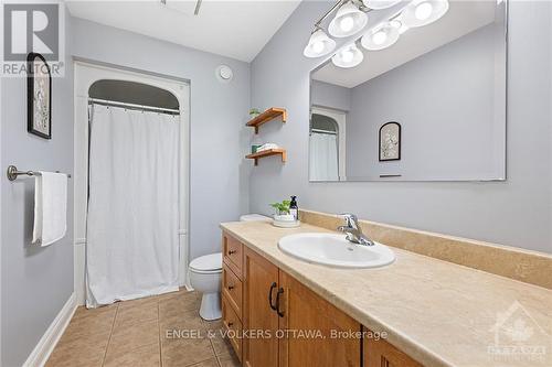 46 Kimberly Avenue, North Grenville, ON - Indoor Photo Showing Bathroom