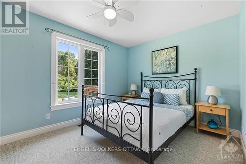 46 Kimberly Avenue, North Grenville, ON - Indoor Photo Showing Bedroom