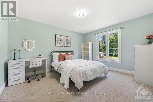 46 Kimberly Avenue, North Grenville, ON - Indoor Photo Showing Bedroom