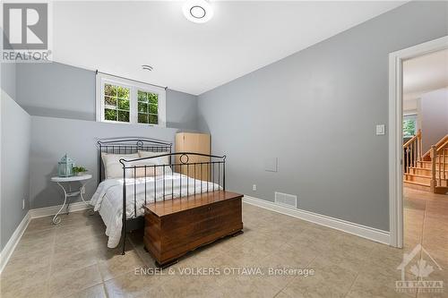 46 Kimberly Avenue, North Grenville, ON - Indoor Photo Showing Bedroom