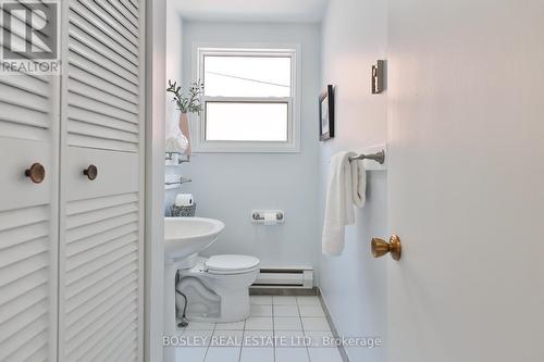 141 Sutherland Drive, Toronto, ON - Indoor Photo Showing Bathroom