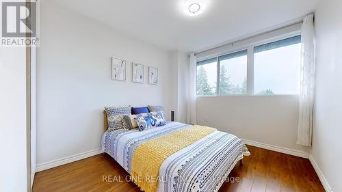 299A - 165 Cherokee Boulevard, Toronto, ON - Indoor Photo Showing Bedroom