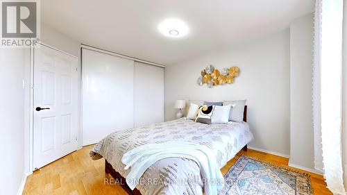 299A - 165 Cherokee Boulevard, Toronto, ON - Indoor Photo Showing Bedroom