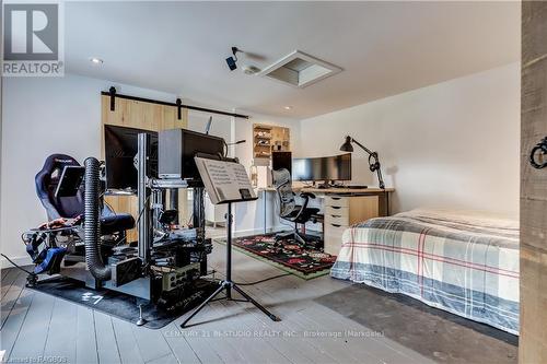 44 2Nd Avenue, Arran-Elderslie, ON - Indoor Photo Showing Gym Room