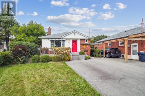 32 Dallyn Crescent, Toronto, ON - Outdoor