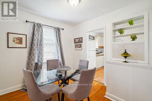 32 Dallyn Crescent, Toronto, ON - Indoor Photo Showing Dining Room