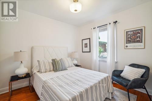 32 Dallyn Crescent, Toronto, ON - Indoor Photo Showing Bedroom