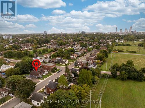 4584 Sixth Avenue, Niagara Falls, ON - Outdoor With View