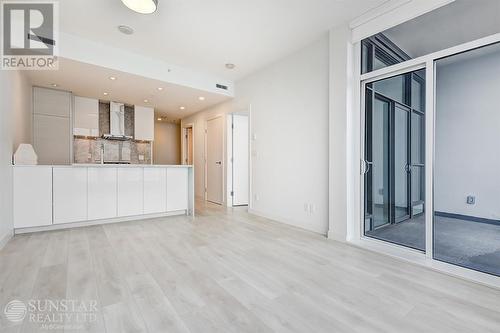 4111 6098 Station Street, Burnaby, BC - Indoor