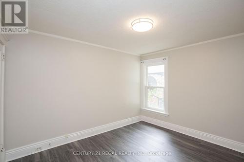 112 Maplewood Avenue, Hamilton, ON - Indoor Photo Showing Other Room