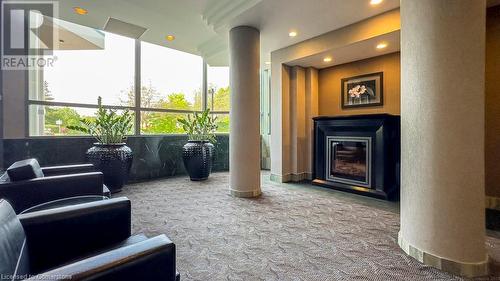 Immersive front entrance. - 4450 Tucana Court Unit# 1010, Mississauga, ON - Indoor With Fireplace