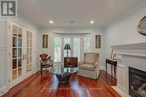 2428 Lakeshore Road, Burlington, ON - Indoor Photo Showing Living Room With Fireplace