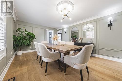 14 Dolphin Place, Hamilton, ON - Indoor Photo Showing Dining Room