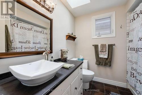 6 Soper Court, Clarington (Bowmanville), ON - Indoor Photo Showing Bathroom