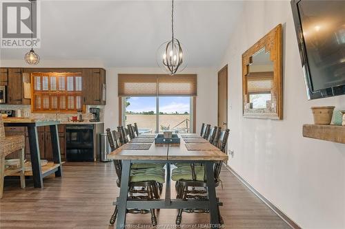 8831 Concession 8, Amherstburg, ON - Indoor Photo Showing Dining Room