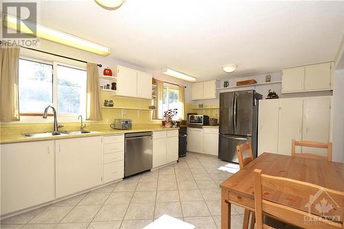 3714 Louiseize Road, Ottawa, ON - Indoor Photo Showing Kitchen With Double Sink