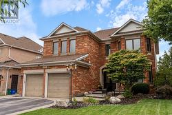 2576 ARMOUR CRESCENT  Burlington, ON L7M 4T3