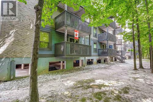 201 - 2030 Cleaver Avenue, Burlington, ON - Outdoor