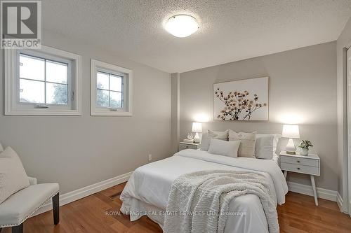 1473 Thistledown Road, Oakville, ON - Indoor Photo Showing Bedroom