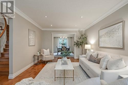 1473 Thistledown Road, Oakville, ON - Indoor Photo Showing Living Room