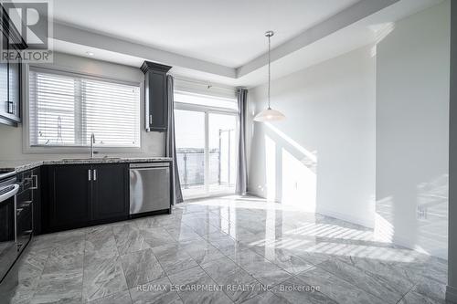 202 - 30 Times Square Boulevard, Hamilton, ON - Indoor Photo Showing Kitchen With Stainless Steel Kitchen