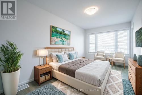 202 - 30 Times Square Boulevard, Hamilton, ON - Indoor Photo Showing Bedroom