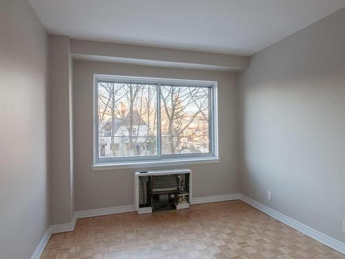 Bedroom - 603-4555 Av. Bonavista, Montréal (Côte-Des-Neiges/Notre-Dame-De-Grâce), QC - Indoor Photo Showing Other Room