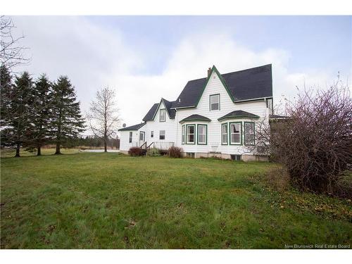 64 Fairfield Rd, Sackville, NB 