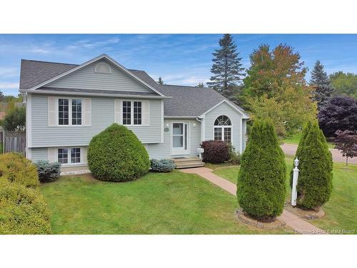 5 Aral Crt, Moncton, NB 