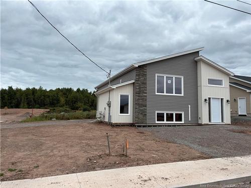 107 Macintosh Blvd, Moncton, NB 