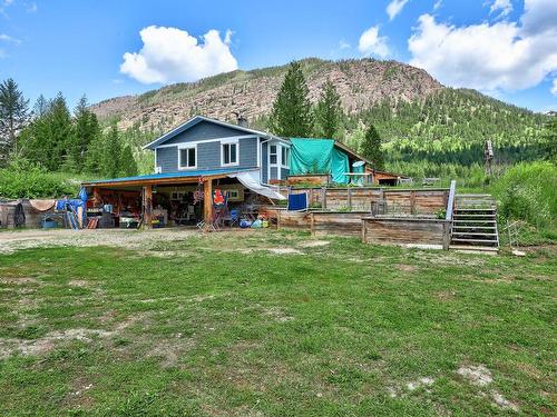 8844 Davis Hill Rd, Chase, BC - Outdoor With Deck Patio Veranda