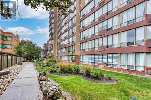 508 - 25 Fairview Road W, Mississauga, ON - Outdoor