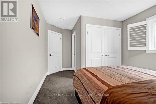 134 Pondcliffe Drive, Kitchener, ON - Indoor Photo Showing Bedroom